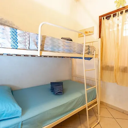 Pinus Village Apartments, 100m To *